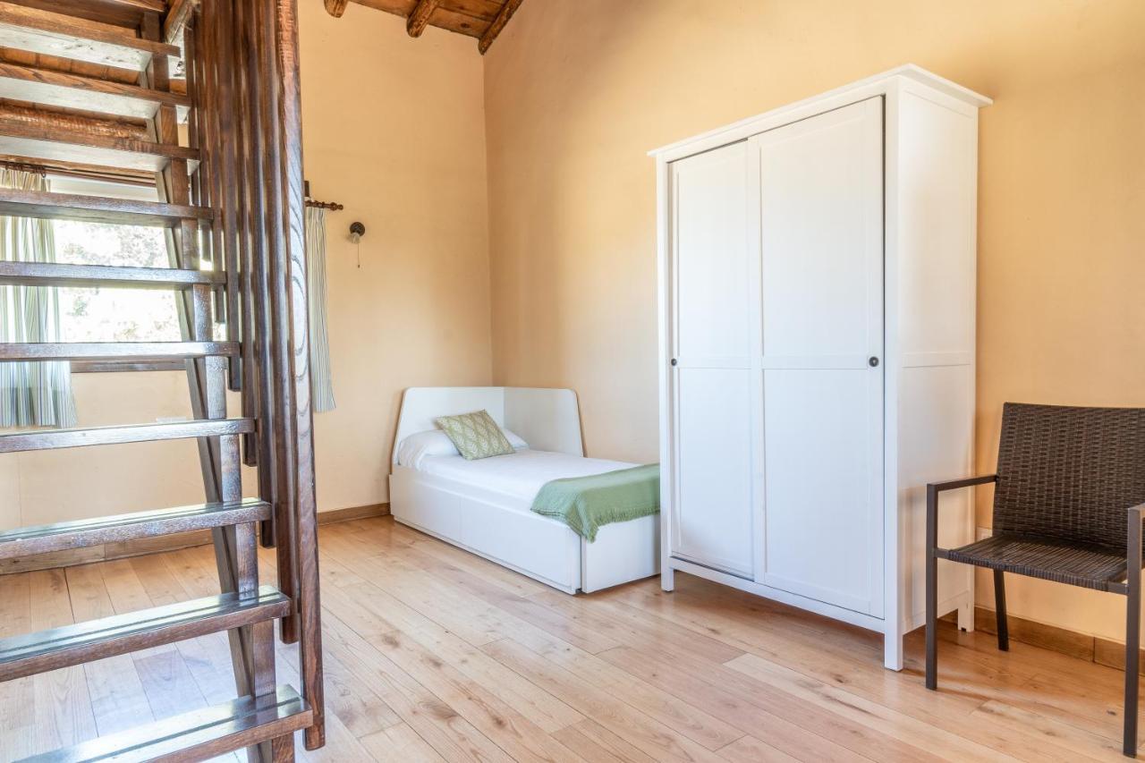Eco-Lodge En La Reserva Privada Campanarios De Azaba - Proyecto De Conservacion Espeja Luaran gambar
