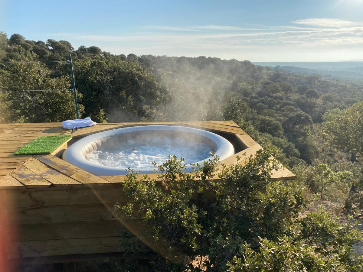 Eco-Lodge En La Reserva Privada Campanarios De Azaba - Proyecto De Conservacion Espeja Luaran gambar