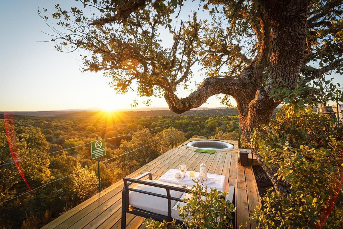 Eco-Lodge En La Reserva Privada Campanarios De Azaba - Proyecto De Conservacion Espeja Luaran gambar