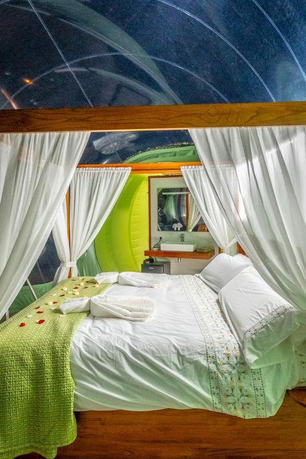 Eco-Lodge En La Reserva Privada Campanarios De Azaba - Proyecto De Conservacion Espeja Luaran gambar