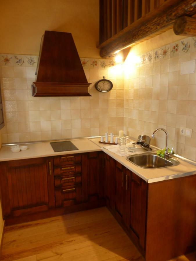 Eco-Lodge En La Reserva Privada Campanarios De Azaba - Proyecto De Conservacion Espeja Luaran gambar