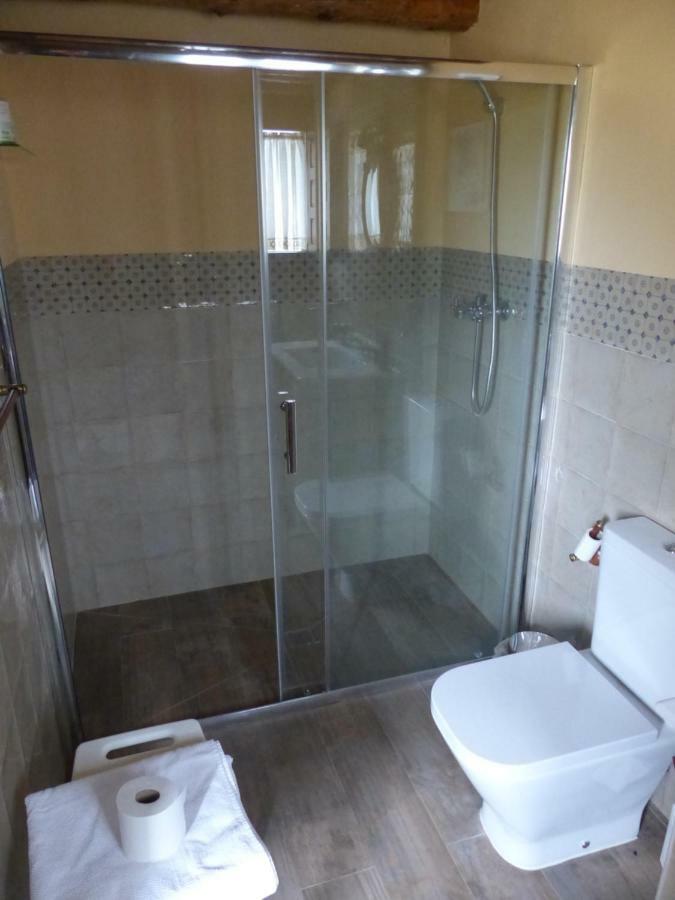 Eco-Lodge En La Reserva Privada Campanarios De Azaba - Proyecto De Conservacion Espeja Luaran gambar